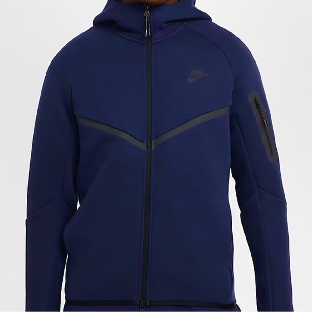 Nike Men’s Tech full zip hoodie, blue size medium